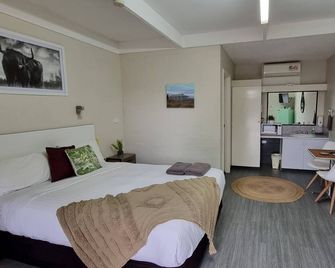 Bidgee Motor Inn - Hay - Slaapkamer