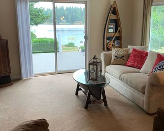 1bd, 1bath Lake Ki Waterfront House, Arlington,Wa - Arlington - Sala de estar