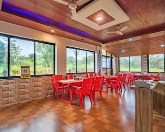Hilltop House - 默哈伯萊什沃爾 - 餐廳
