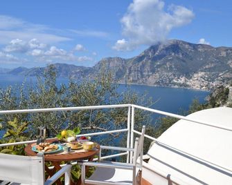 Residence Lì Galli - Praiano - Balcón