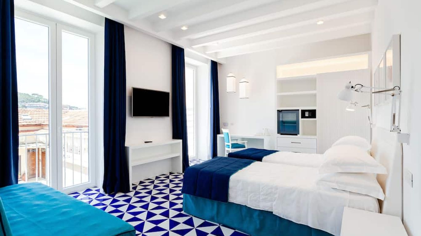 Maison Blu - Intimate Guesthouse