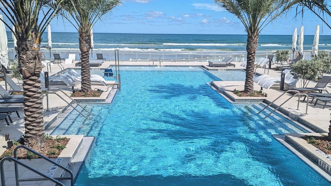 Renaissance Daytona Beach Oceanfront Hotel
