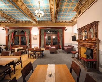 The County Hotel - Carlisle - Restaurant