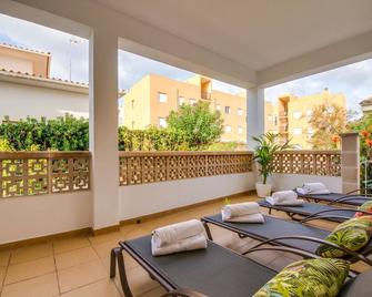 Ideal Property Mallorca - Tobalu - Ses Salines - Balcony