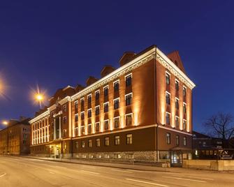 Kreutzwald Hotel Tallinn - Tallinn - Gebouw