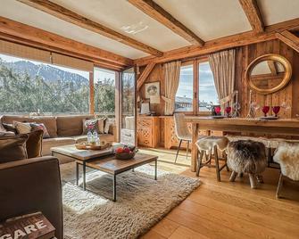 Le repaire du skieur Megève village - Praz-sur-Arly - Living room