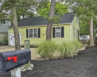 Point Pleasant Abode with Lagoon and Boat Dock! - Point Pleasant - Edificio