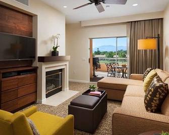 Experience Palm Springs at Westin Mission Hills Resort - Rancho Mirage - Living room