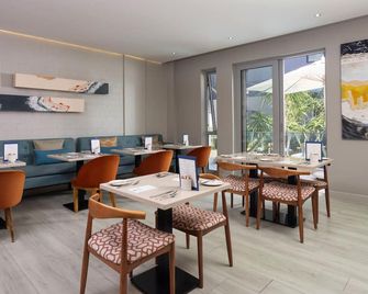 Zest Boutique Hotel - קייפ טאון