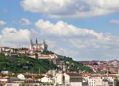 Ibis Budget Lyon Caluire Cite Internationale - Caluire-et-Cuire - Gebouw