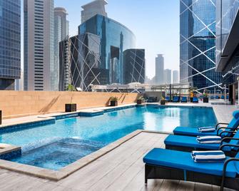 Wyndham Doha West Bay - Doha - Pool