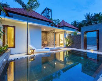 Odika Lovina Villas - Buleleng - Pool