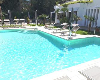 Villa San Lorenzo - Palermo - Pool