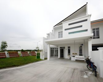 Eco Bed And Breakfast - Johor Bahru - Gebäude