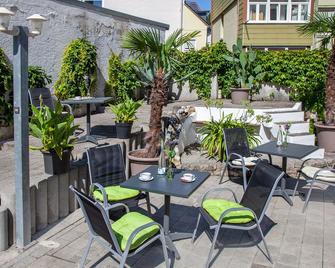 Relax Hotel & Spa Stuttgart - Stuttgart - Patio