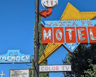 Santa Fe Motel - Tehachapi
