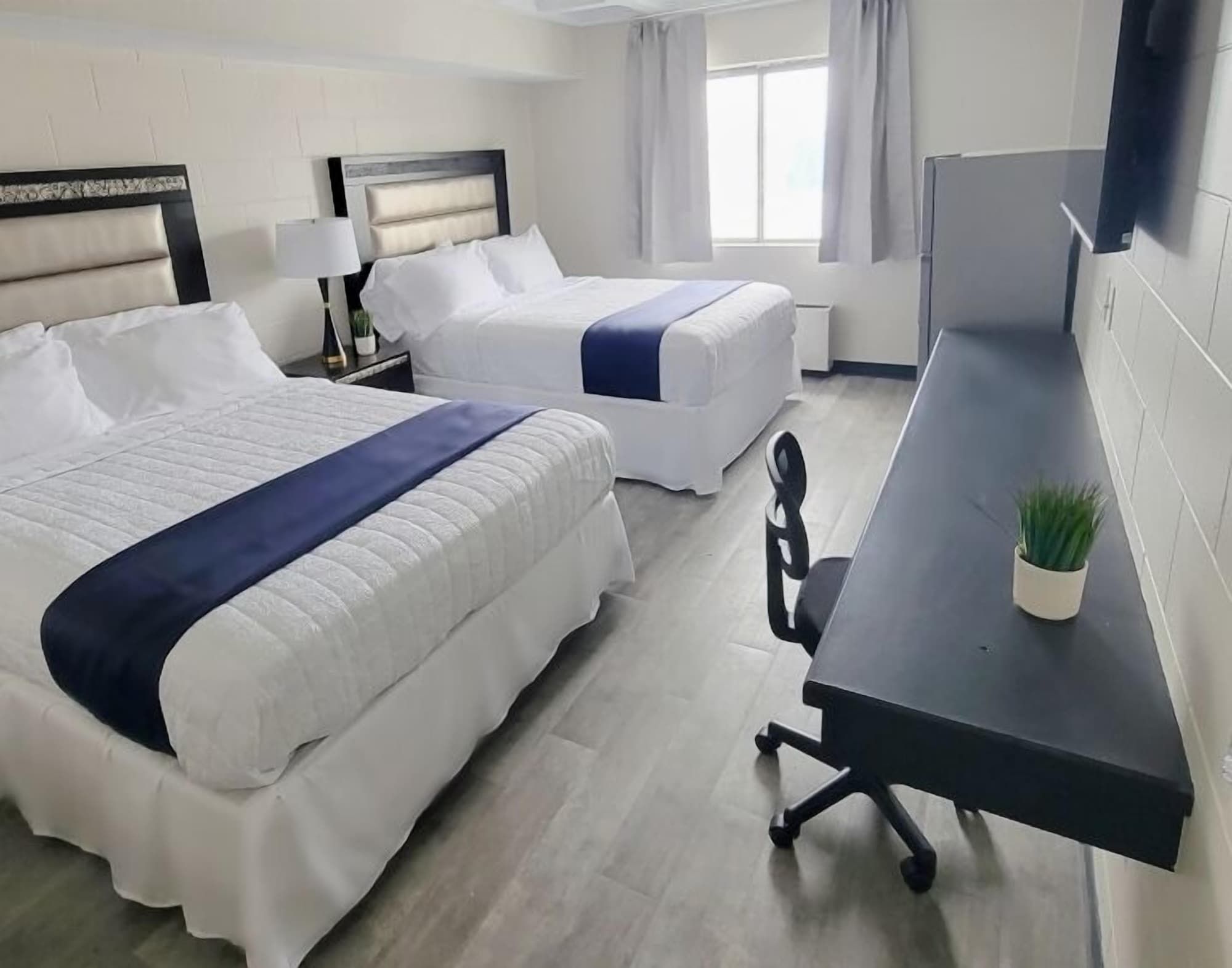 Guest Lodge - Minot - Sypialnia