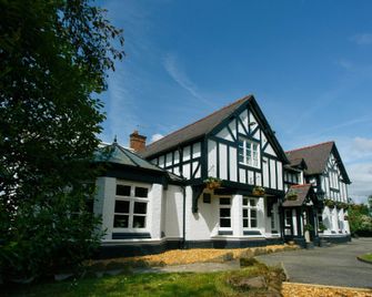 Egerton Arms - Chester - Building
