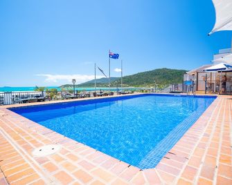 Ocean Views 49A - Airlie Beach - Pool