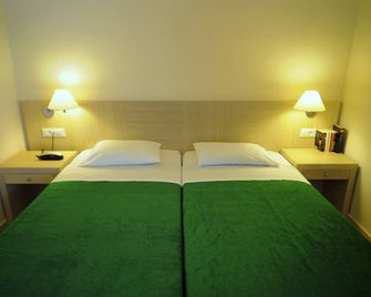 Anita Apart-Hotel - Ialysos - Bedroom