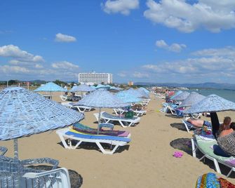 Yasmin Otel - Sarimşakli - Beach