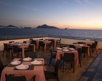 Club Fiesta Mexicana Beach - Manzanillo - Restaurant