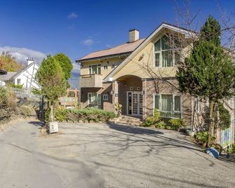 Chingjing New Paradise B&B - Ren-ai Township - Rakennus