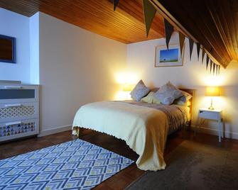 Rural Calm for Country Lovers - Mhère - Habitación