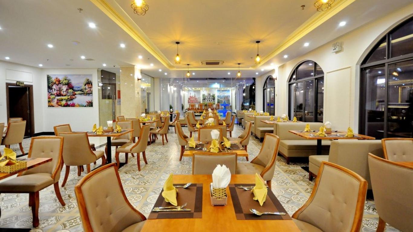 洪阮安王冠飯店