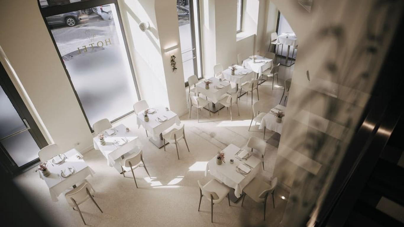Hotel Duchi Vis a Vis