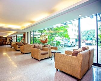 Royal Panerai Hotel - Chiang Mai - Lobi