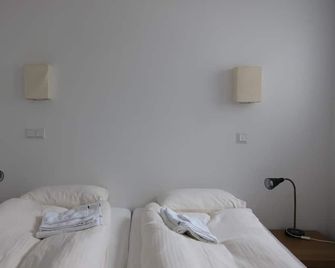 Brekka Í Lóní Farm Stay - Hofn - Bedroom