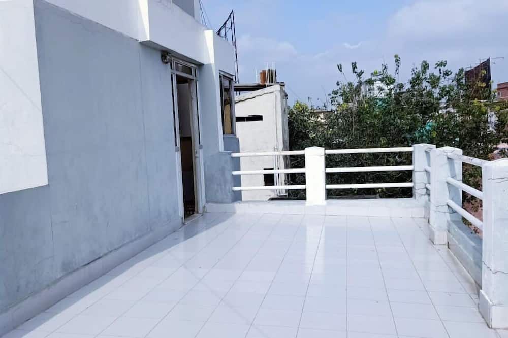 Hotel Rajdhani Plaza