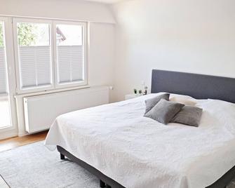 Hq16 - Modernes Ferienhaus - Neuenburg am Rhein - Schlafzimmer