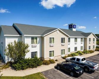 Evansville inn and suites - Evansville - Edificio