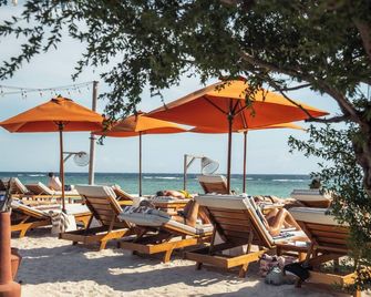 Cocana Resort Gili Trawangan - Gili Trawangan - Beach