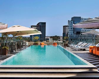 Publica Isrotel Autograph Collection - Herzliya - Pool