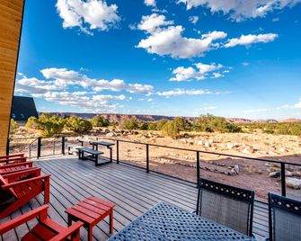 The Pinyon House With Excellent Views - Torrey - Balcony