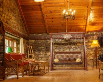 Renz Himalayan Retreat - Rānikhet - Lobby