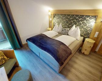 Pension Lagler - הייליגנבלוט - חדר שינה