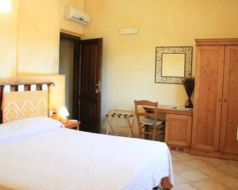 Sa Murta Bianca Guesthouse - Budoni