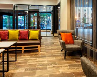 Fairfield Inn and Suites Chicago Downtown-River North - Chicago - Lobby