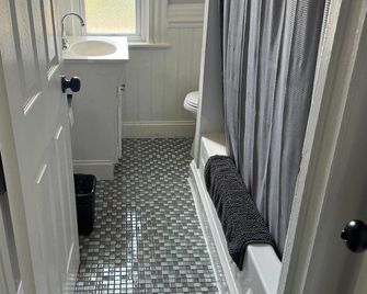 Private Apt in Middletown-Wesleyan - Middletown