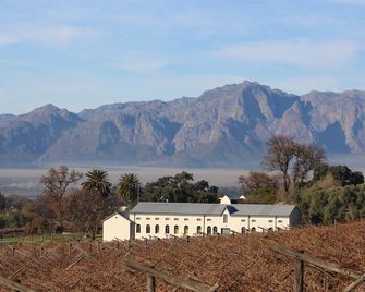 Paarl Mountain Lodge - Paarl - Outdoors view