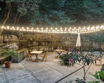 Innwoods Hotel - Alaverdi - Patio