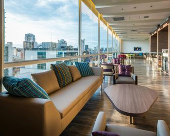 Hampton By Hilton Bucaramanga - Bucaramanga - Oleskelutila