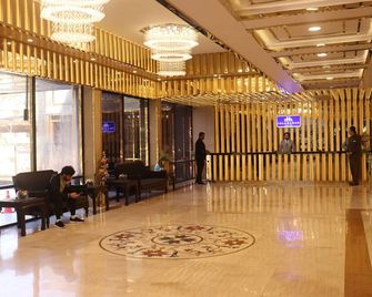 Islamabad Hotel - Islamabad - Lobby