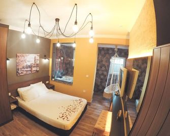 Betas Guesthouse - Antalya - Schlafzimmer