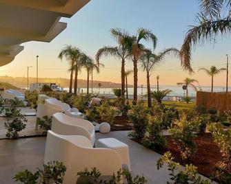 Jonium Hotel - Pulsano