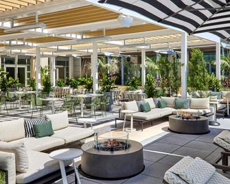 أومني سان دييجو هوتل آت ذا بالبارك - سان دييغو - شرفة مرصوفة